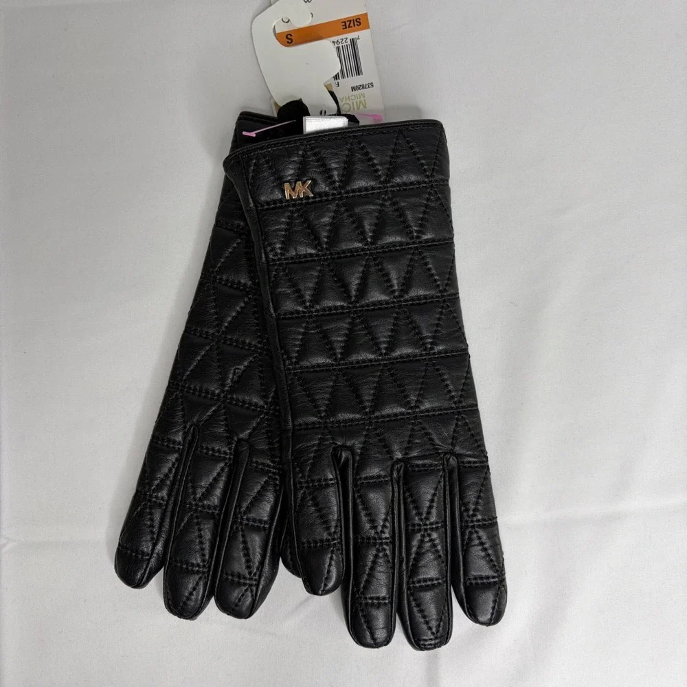 Michael Kors Womens Black Quilted Genuine Leather Tech Gloves Size Small MSRP 98